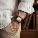 Reloj de Piel Solenne Black Gold